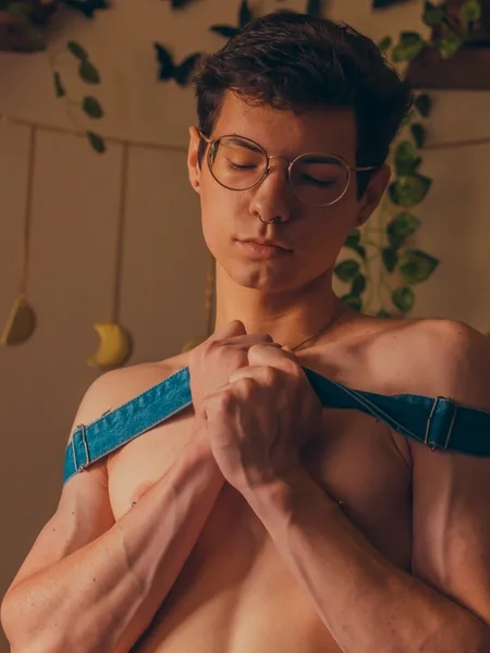 Alex-XXX