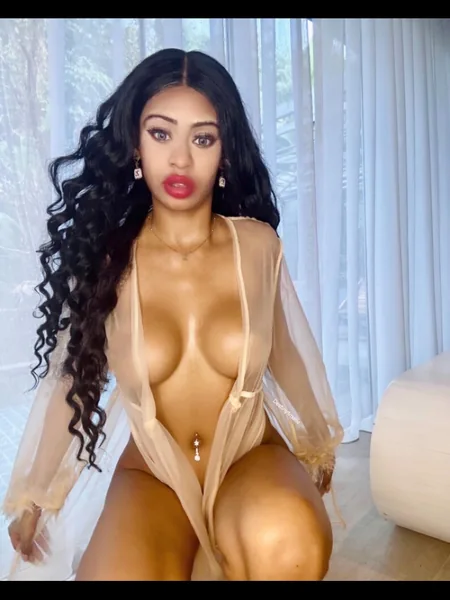 Ms Wetty Paradise avatar