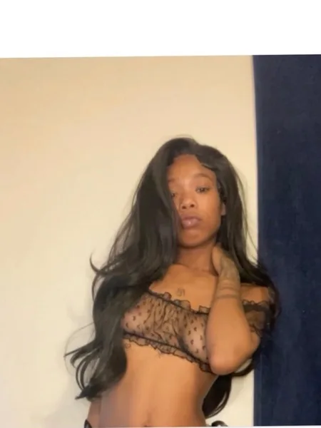 Nicierra Royal
