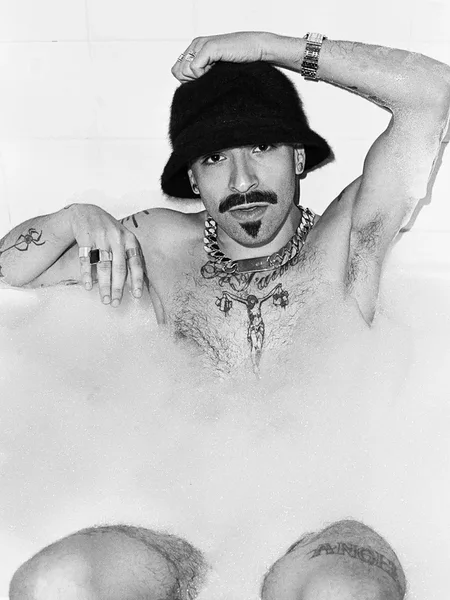 RVillain