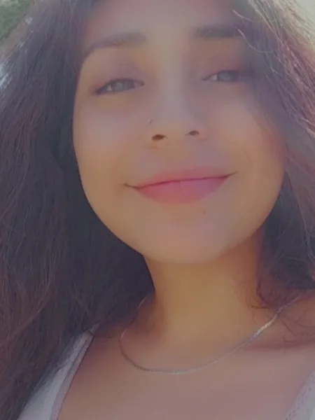 Izzi leen