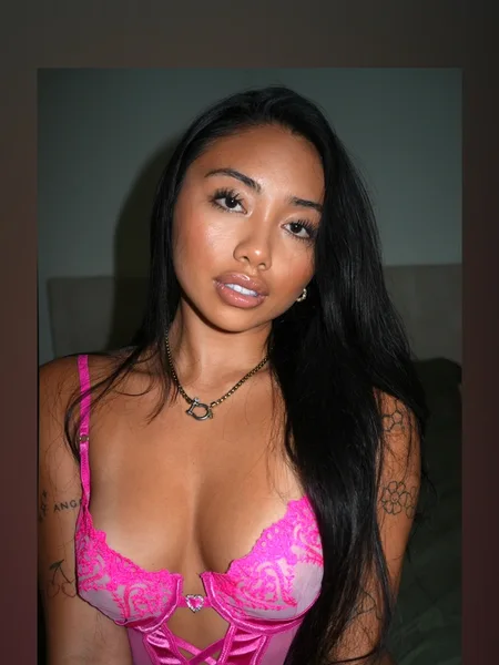 Sabrina 💜 | Asian Baddie