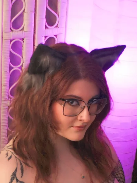SACHBOOM_TEASE