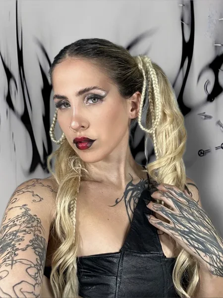 Domme Goddess Sadie Kiddo 🦇
