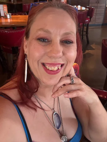Safyre Rayne avatar