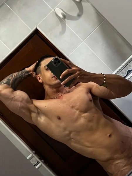 Santi asthetic