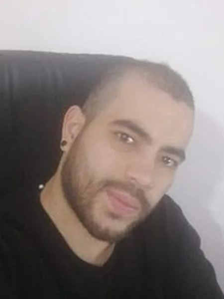 Santiago Cruz