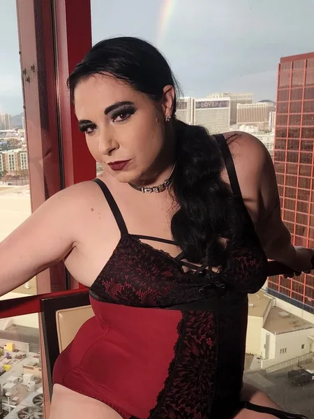 Hotwife Sarah avatar