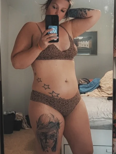 Sara Spanxxx