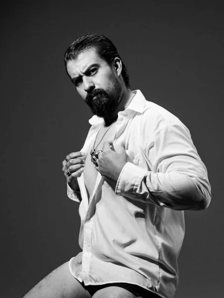 Saúl  Delgado