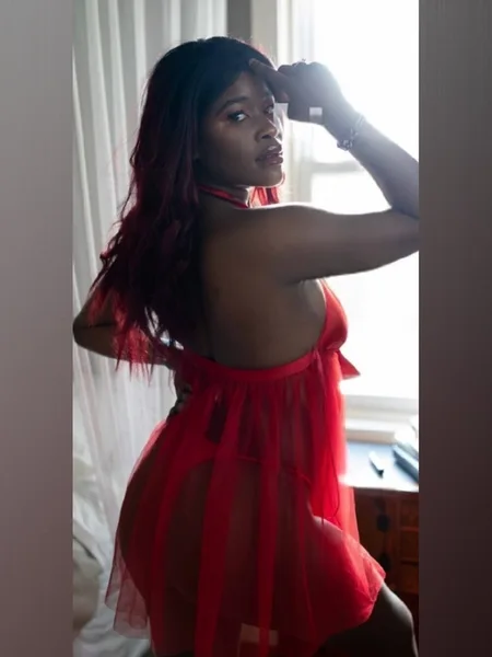 Savannah Dior ©