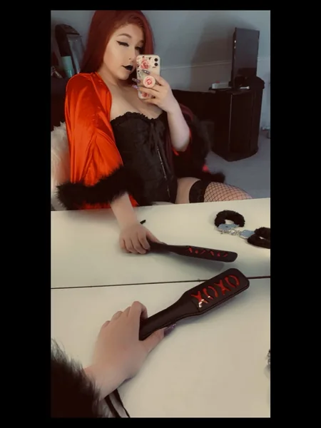 Scarlett Knight