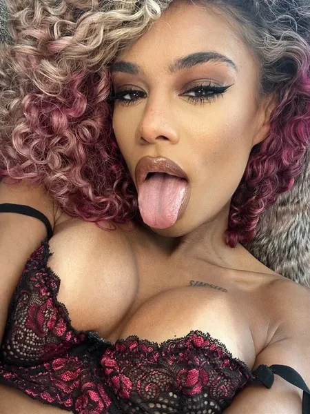 scarlit scandal 💋