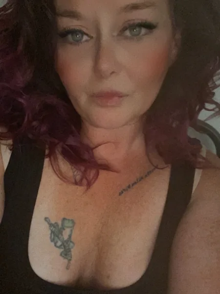 Barefoot Pixie 🧚‍♀️