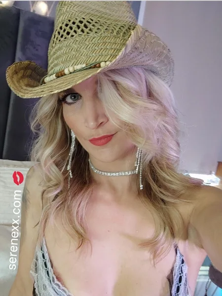 Serenexx 💋PPV Videos on Demand FREE 2SUB