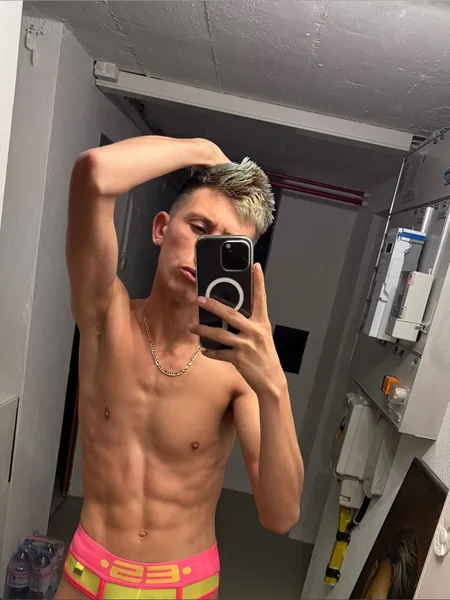 Sexy Boy Top5%