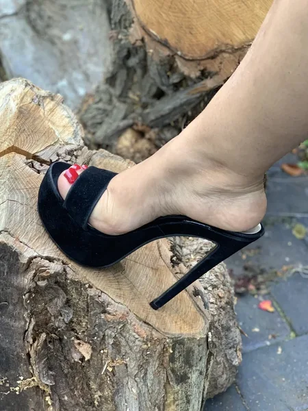 Sexy Feet and Heels