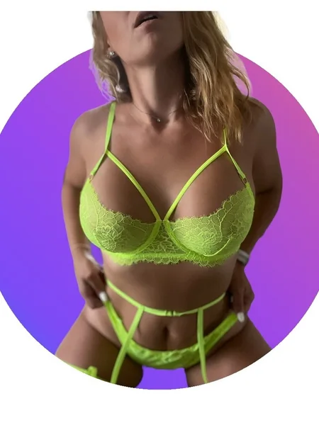 Sexyfuncpl1990 avatar