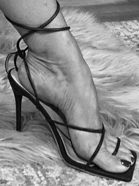 SexySlitSkirt