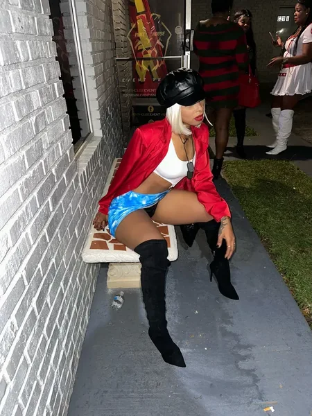 S H O W T I M E 😈