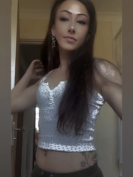 𝙏𝙝𝙪𝙢𝙗𝙚𝙡𝙞𝙣𝙖