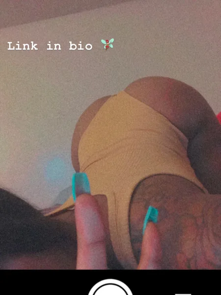 Kiya 😋