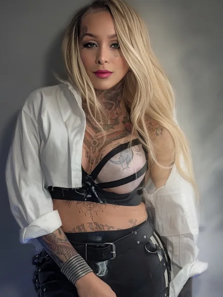 Shemale Godess J.