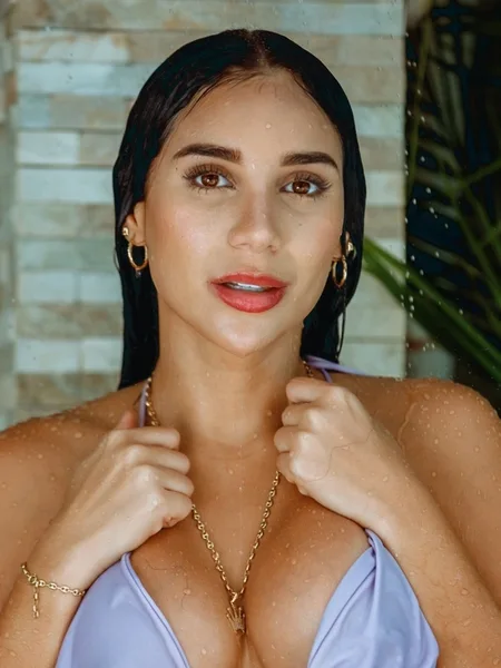 Shirly Novoa