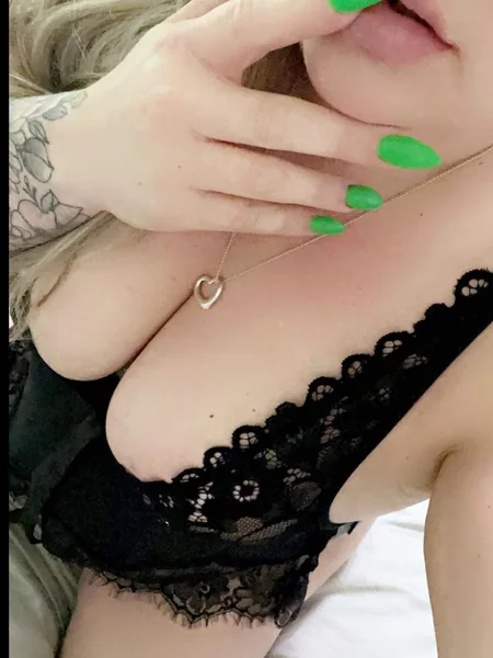 More than a handful 😍 avatar