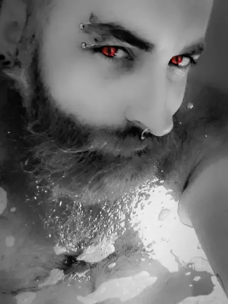 Showerbeard