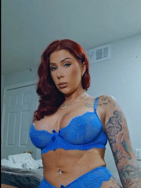 Scarlet Sinclair