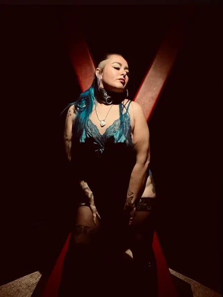 Miss Blu Thiccc’ems