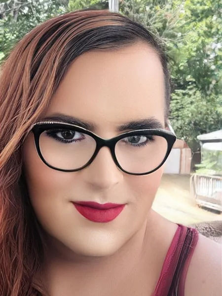 𝔈𝔪𝔭𝔯𝔢𝔰𝔰 𝔖𝔦𝔰𝔰𝔶 𝔅𝔯𝔦𝔢
