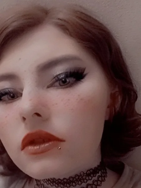 Skarllet_Kitten