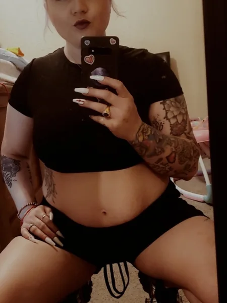 Sexy milf next door