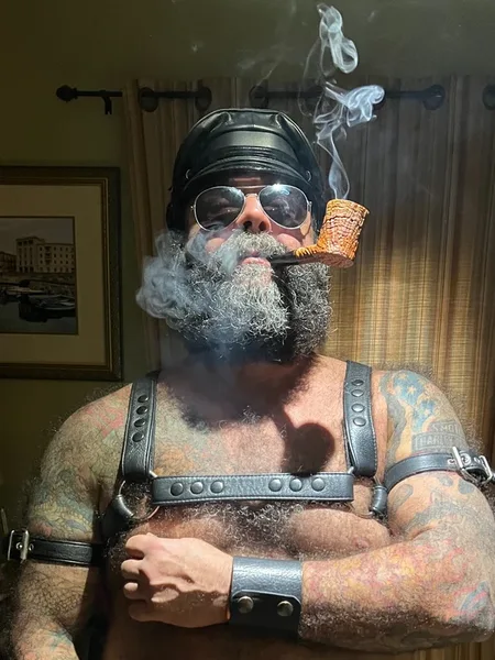 smokieleatherbear
