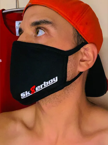 SNKRS