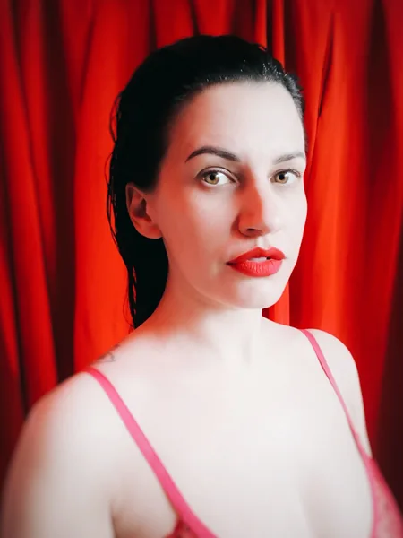 Mistress Thalia Hel