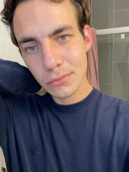 J☀️