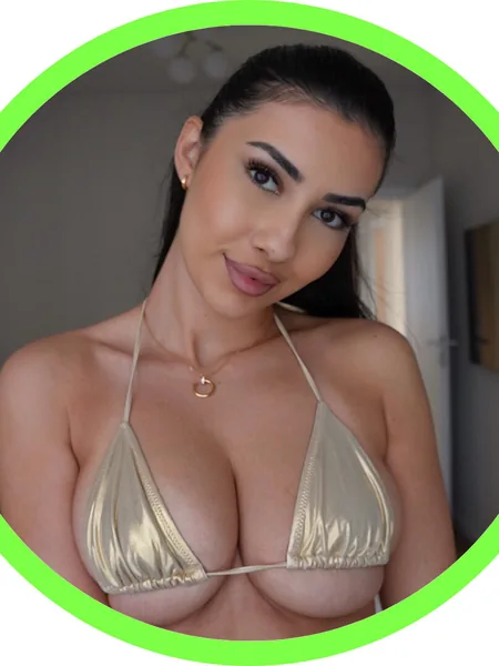 Sophie Rayne 🍒