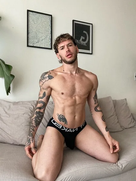 Martins.sosa 🧑🏼‍🦱🍑🍆