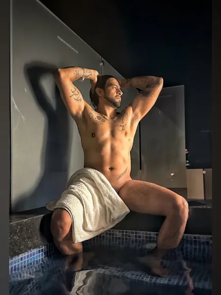 Roberto Bravo®