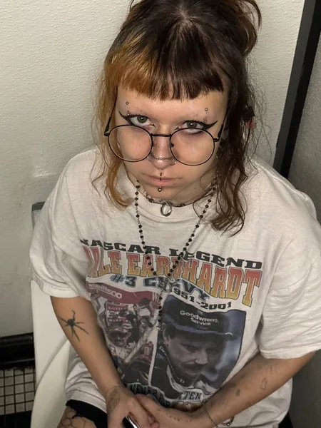 <3🪱
