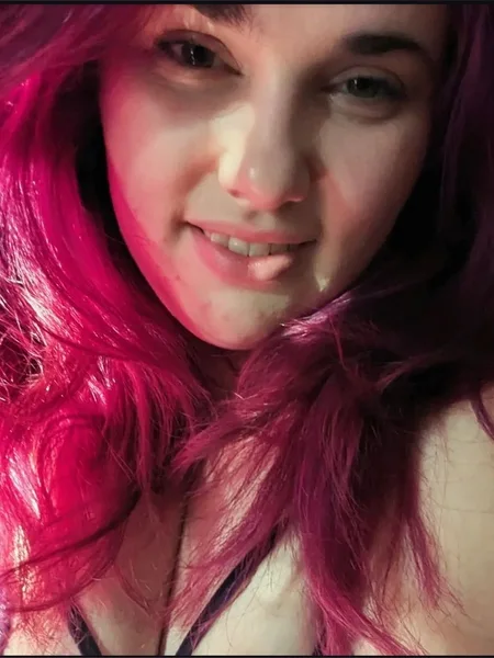 Vi