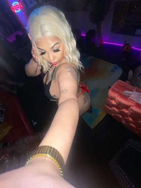 Kenzzi Banks