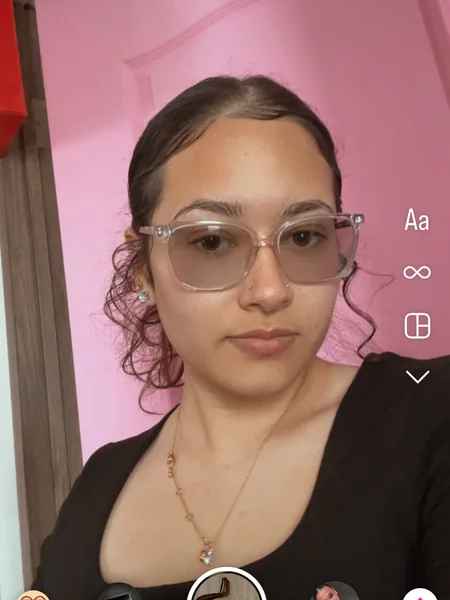 Your internet gf 😘