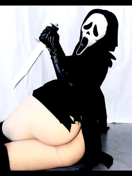 Spookii Mami