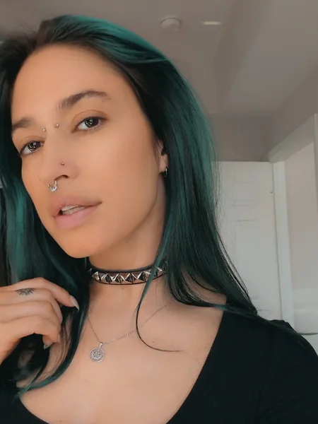 🦇Marie🦇 avatar
