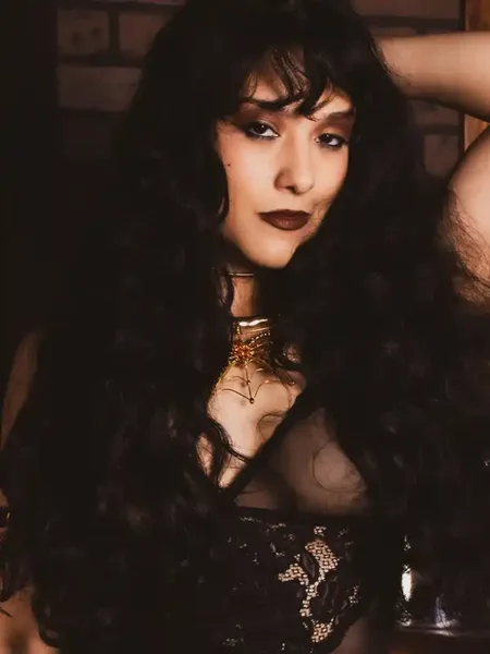 Stella Belle
