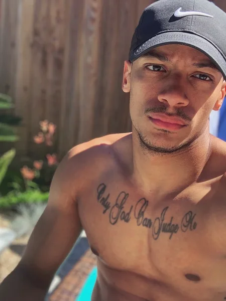 Stephan James